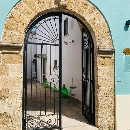 Frühstückspension Nonna Veronica, Dimora Vicino Al Mare Di Ugento Gemini (Apulia)