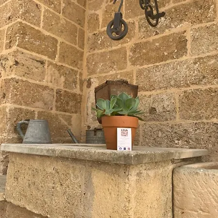 Nonna Veronica, Dimora Vicino Al Mare Di Ugento Frühstückspension 3*