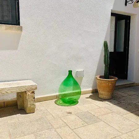 Nonna Veronica, Dimora Vicino Al Mare Di Ugento 3* Gemini (Apulia)