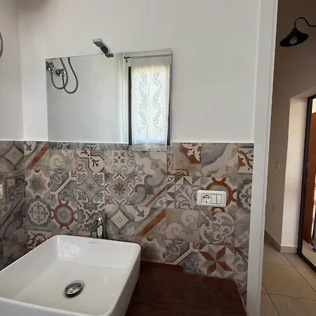 Frühstückspension Nonna Veronica, Dimora Vicino Al Mare Di Ugento 3*