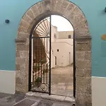 Bed & Breakfast Nonna Veronica, Vicino Al Mare Di Ugento 3*