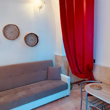 Nonna Veronica 3* Gemini (Apulia)