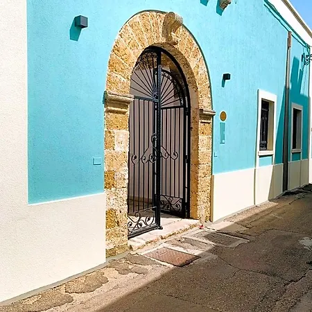 Nonna Veronica, Dimora Vicino Al Mare Di Ugento Gemini (Apulia)