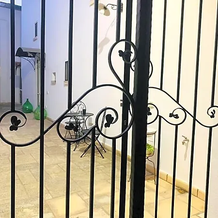 Nonna Veronica, Dimora Vicino Al Mare Di Ugento Bed & Breakfast