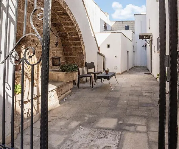 Nonna Veronica, Vicino Al Mare Di Ugento Gemini (Apulia)