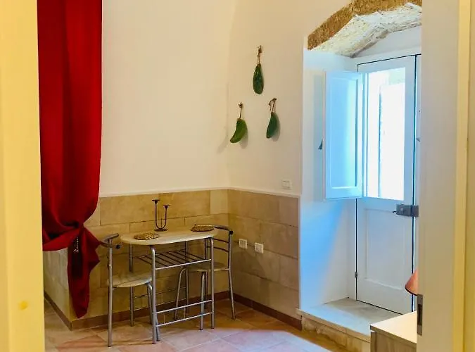Bed & Breakfast Nonna Veronica, Vicino Al Mare Di Ugento Gemini (Apulia)