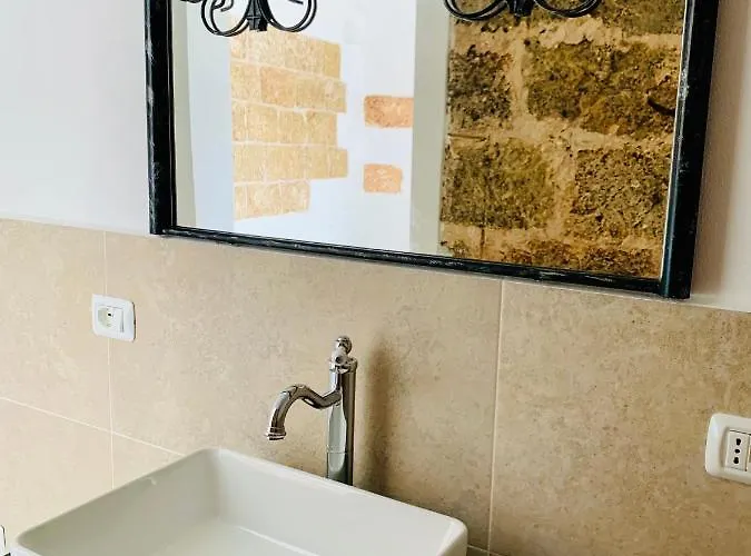 Bed & Breakfast Nonna Veronica, Vicino Al Mare Di Ugento Gemini (Apulia)